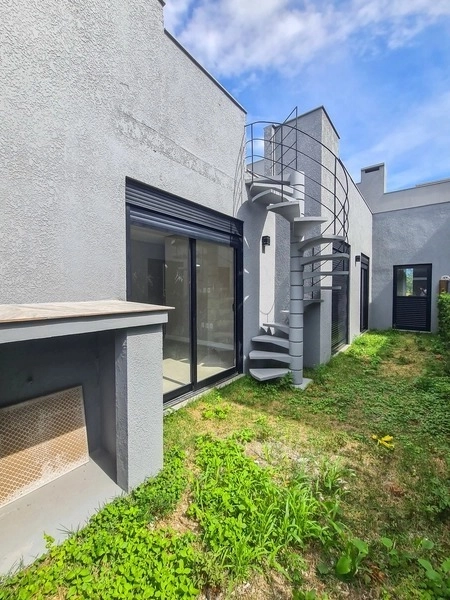 Casa estilo condomínio com 3 dormitórios: 5ª foto da galeria de imagens do imóvel