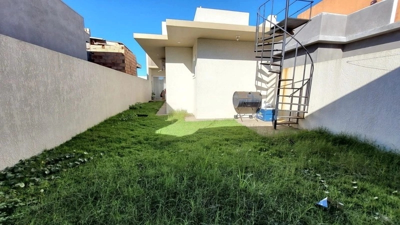 CASA 2 DORMITÓRIOS (1 SUÍTE) - 1 QUADRA DO MAR - ROOFTOP COM VISTA MAR: 14ª foto da galeria de imagens do imóvel