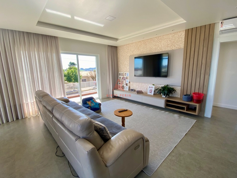 Casa 3 suítes em Chapecó: 1ª foto da galeria de imagens do imóvel