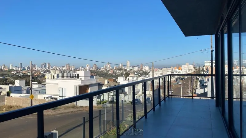 Casa 3 pavimentos com elevador: 4ª foto da galeria de imagens do imóvel