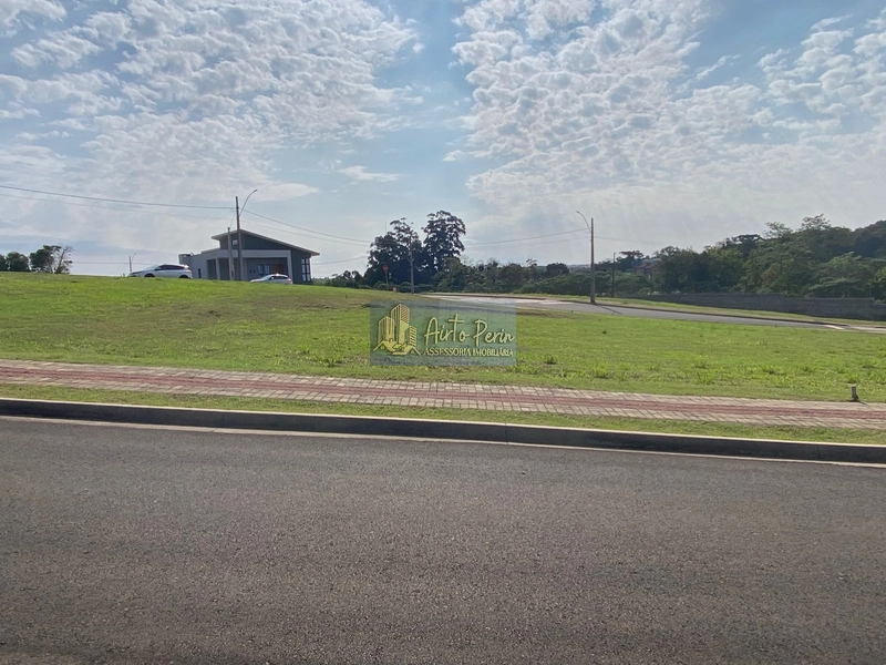 Terreno em Condomínio Fechado: 2ª foto da galeria de imagens do imóvel
