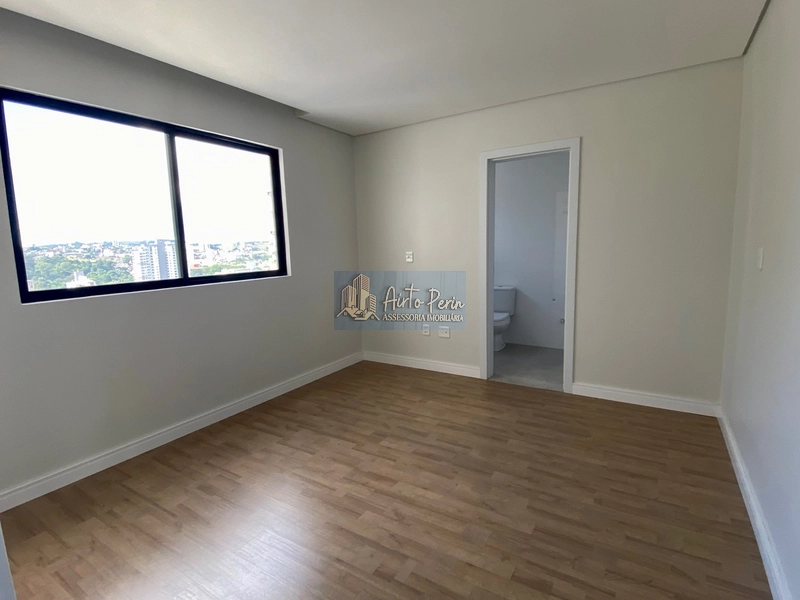 COBERTURA DUPLEX NO CENTRO: 5ª foto da galeria de imagens do imóvel