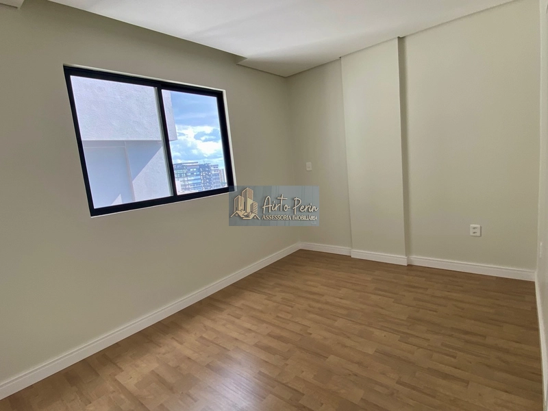 COBERTURA DUPLEX NO CENTRO: 7ª foto da galeria de imagens do imóvel