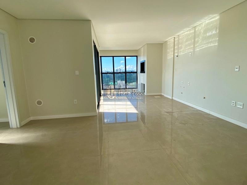 COBERTURA DUPLEX NO CENTRO: 2ª foto da galeria de imagens do imóvel