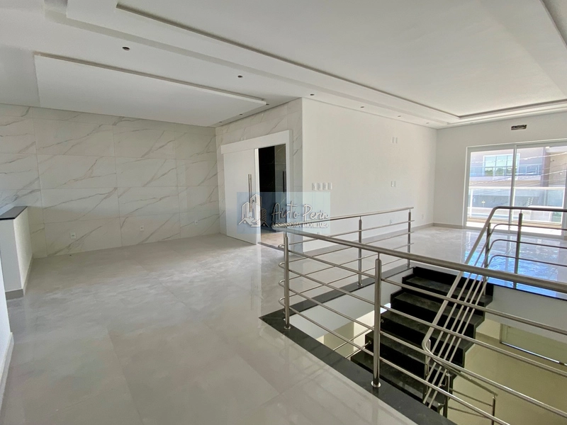 Casa com 4 quartos no Walville: 10ª foto da galeria de imagens do imóvel