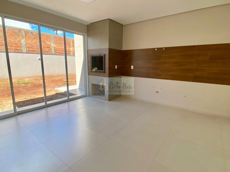 Casa quartos próx ao Shopping: 2ª foto da galeria de imagens do imóvel