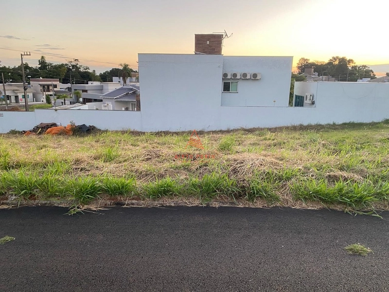 Terreno no Mirante do Trevo: 2ª foto da galeria de imagens do imóvel