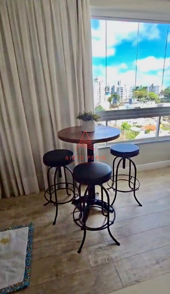 Apartamento suíte + 1 no Centro: 4ª foto da galeria de imagens do imóvel