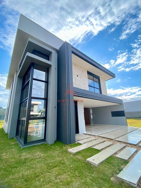 Casa 3 suítes em Condomínio Fechado: 1ª foto da galeria de imagens do imóvel