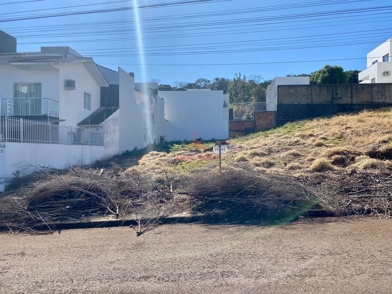 Terreno no Walville: 2ª foto da galeria de imagens do imóvel