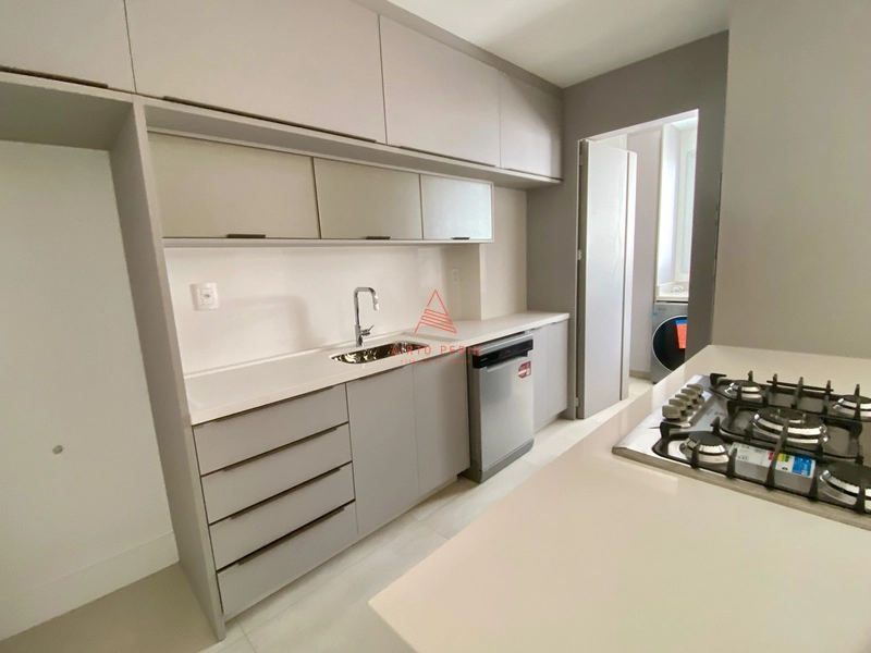 Apartamento mobiliado 3 suítes no Centro: 1ª foto da galeria de imagens do imóvel