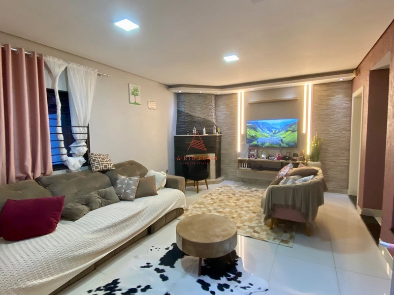 Casa 3 quartos Cristo Rei Chapecó: 1ª foto da galeria de imagens do imóvel