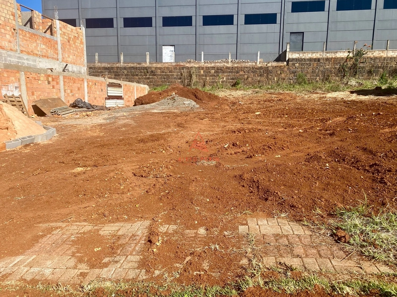 Terreno plano no Walville em Chapecó: 4ª foto da galeria de imagens do imóvel