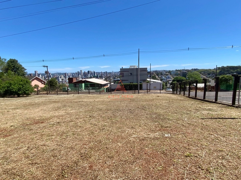 Terreno com vista do Centro em Chapecó: 8ª foto da galeria de imagens do imóvel
