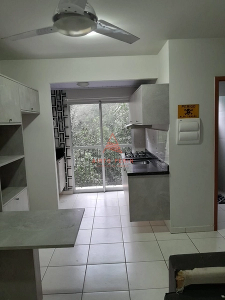Apartamento semi-mobiliado em Chapecó: 2ª foto da galeria de imagens do imóvel