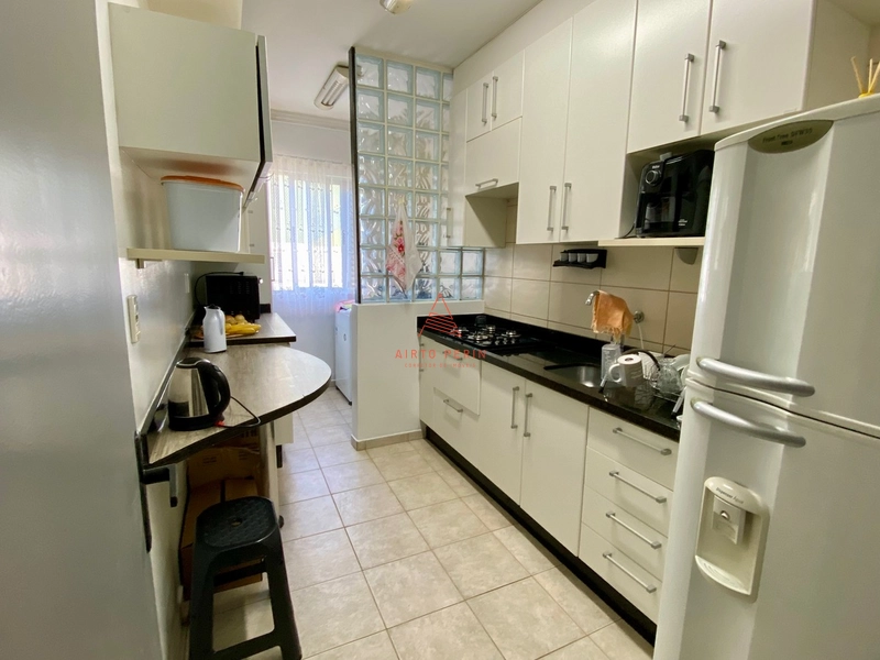 Apartamento mobiliado a venda