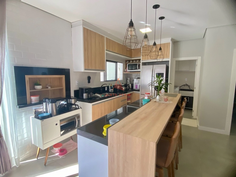 CASA NO BAIRRO PARAISO: 8ª foto da galeria de imagens do imóvel
