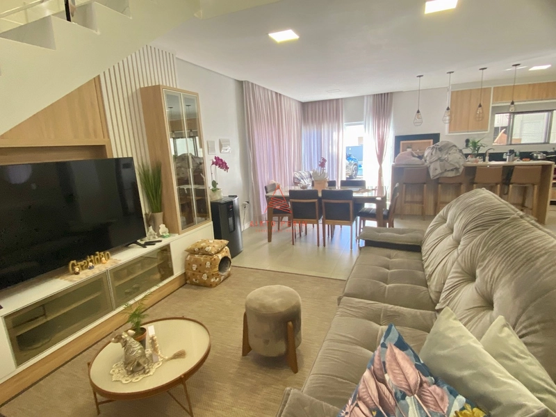 CASA NO BAIRRO PARAISO: 4ª foto da galeria de imagens do imóvel