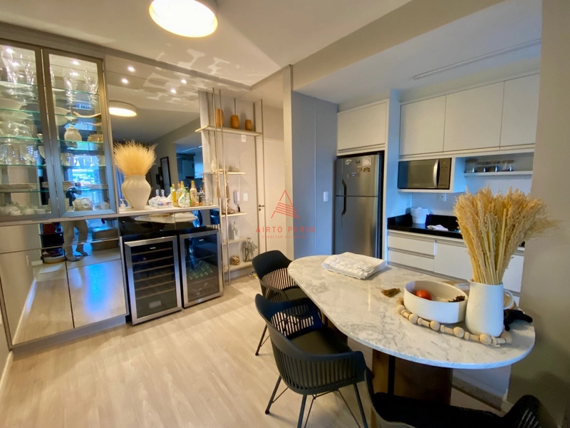 Apartamento suíte + 1 quarto impecável em Chapecó: 1ª foto da galeria de imagens do imóvel