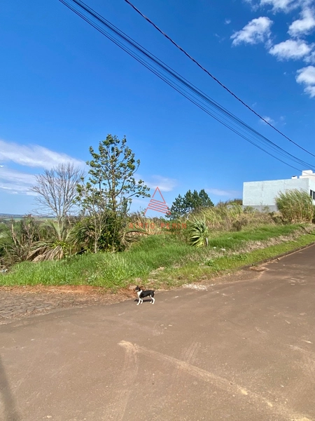 Terreno de esquina no Mirante do Trevo: 3ª foto da galeria de imagens do imóvel