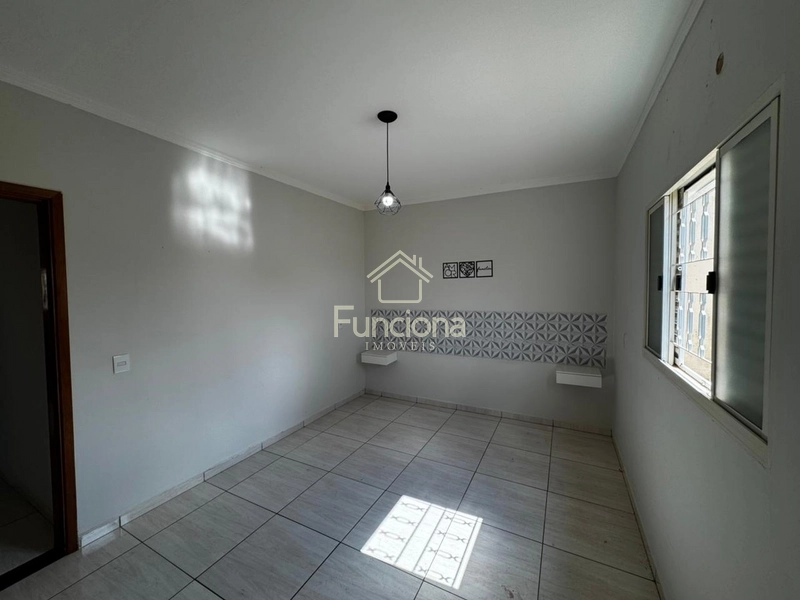 VENDE SE CASA IMPERADOR: 7ª foto da galeria de imagens do imóvel