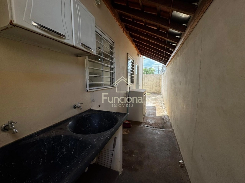 VENDE SE CASA IMPERADOR: 11ª foto da galeria de imagens do imóvel