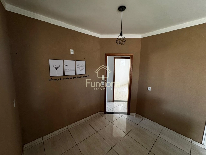 VENDE SE CASA IMPERADOR: 5ª foto da galeria de imagens do imóvel