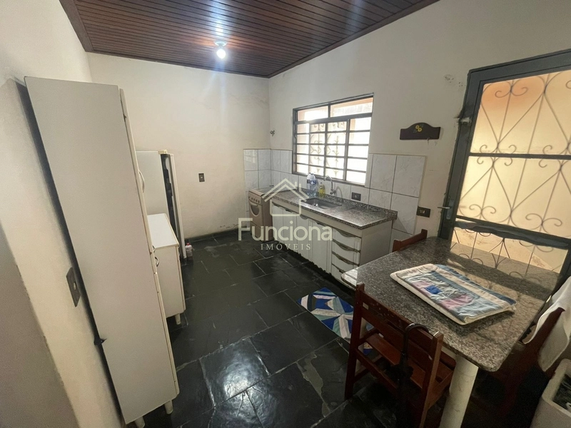 VENDE CASA LABIENOPOLIS: 5ª foto da galeria de imagens do imóvel