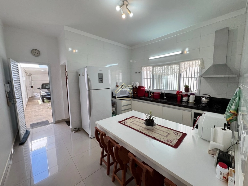 : 13ª foto da galeria de imagens do imóvel