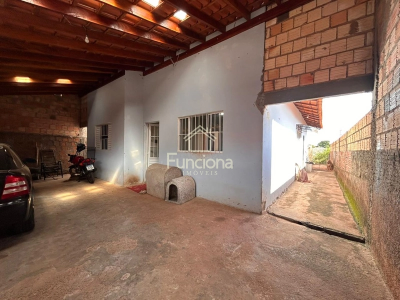 : 2ª foto da galeria de imagens do imóvel