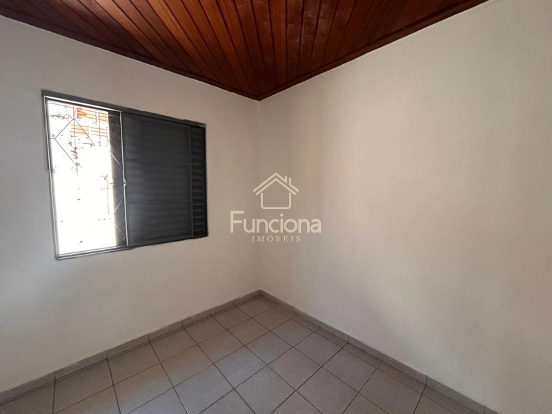 VENDE CASA COMERCIARIOS: 5ª foto da galeria de imagens do imóvel