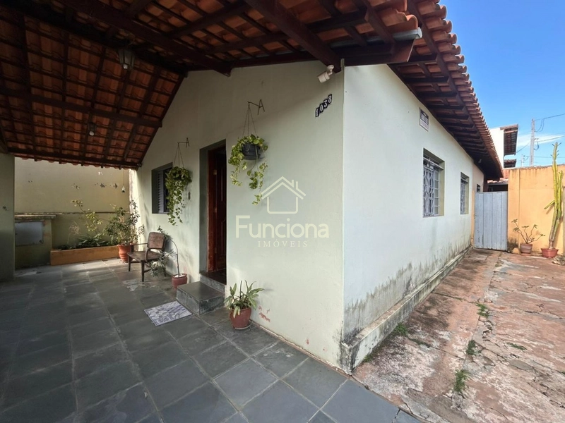 : 2ª foto da galeria de imagens do imóvel