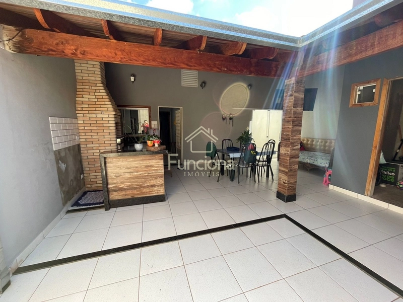 Vende-se Monte Verde: 1ª foto da galeria de imagens do imóvel