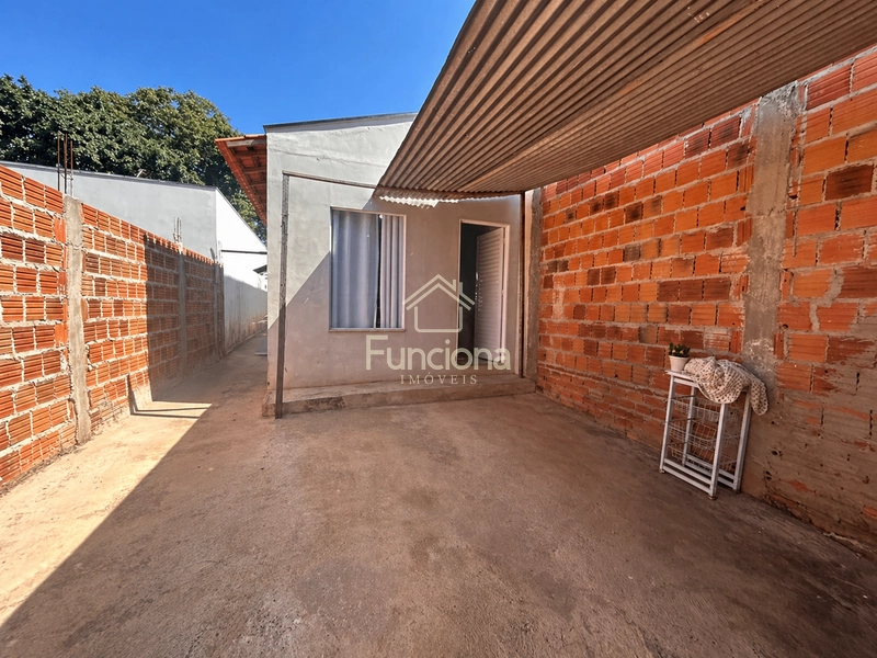 VENDE-SE CASA LABIENÓPOLIS: 6ª foto da galeria de imagens do imóvel