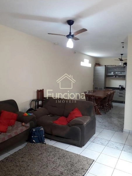 VENDE CASA NA ARACELI: 2ª foto da galeria de imagens do imóvel