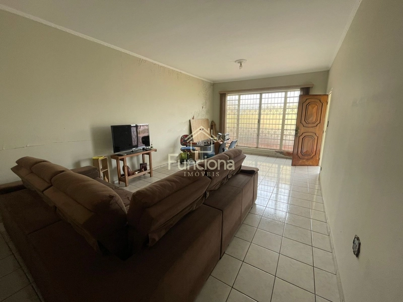 VENDE SE IMÓVE LABIENOPOLIS: 3ª foto da galeria de imagens do imóvel