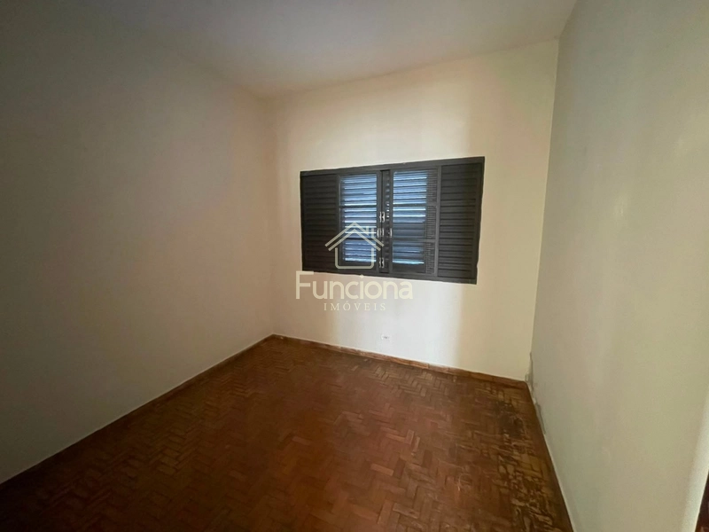 VENDE SE IMÓVEL CENTRO: 8ª foto da galeria de imagens do imóvel