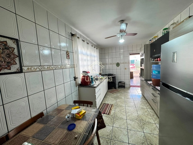 VENDE COMERCIÁRIOS: 4ª foto da galeria de imagens do imóvel