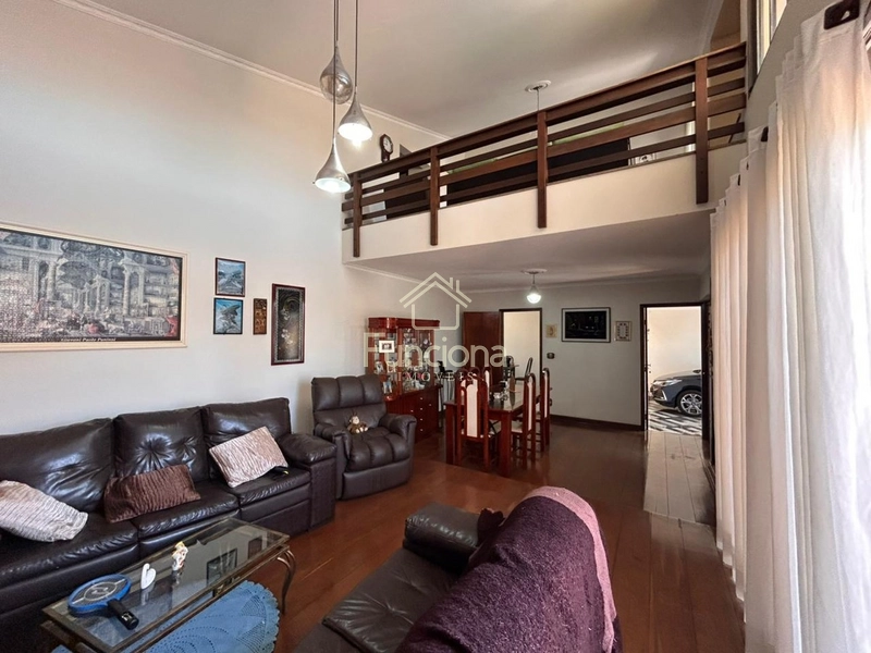 VENDE-SE CENTRO: 4ª foto da galeria de imagens do imóvel