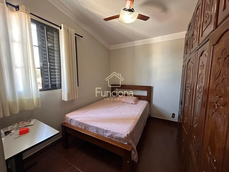 VENDE-SE CENTRO: 8ª foto da galeria de imagens do imóvel