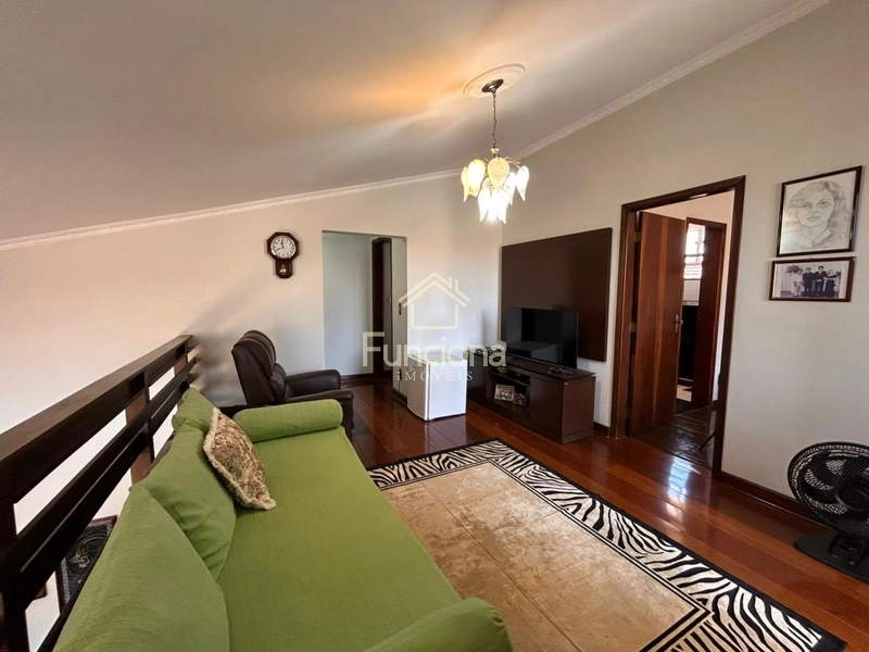 VENDE-SE CENTRO: 7ª foto da galeria de imagens do imóvel