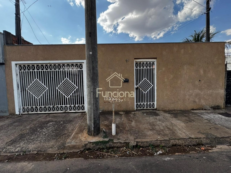 VENDE-SE FREI AURÉLIO