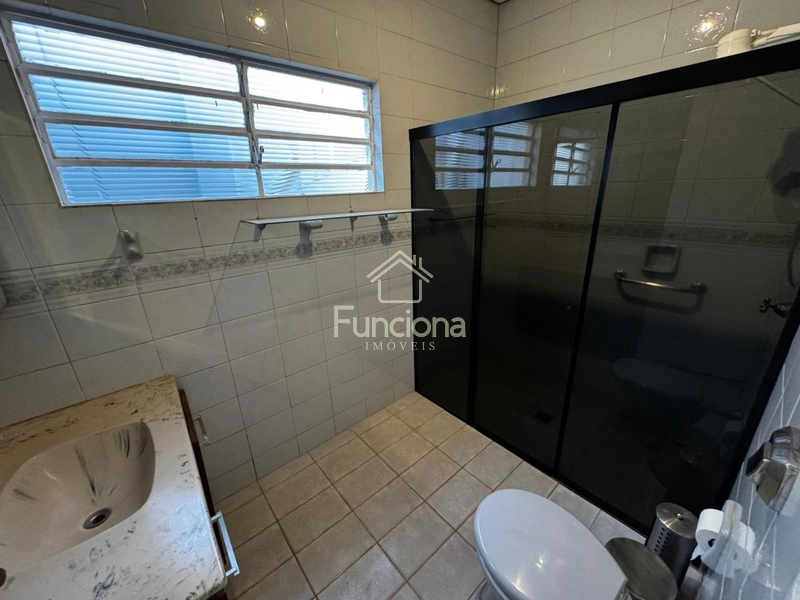 VENDE SE CASA LABIENOPOLIS: 13ª foto da galeria de imagens do imóvel