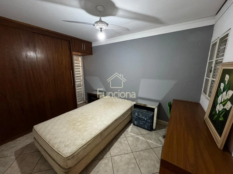 VENDE SE CASA LABIENOPOLIS: 6ª foto da galeria de imagens do imóvel