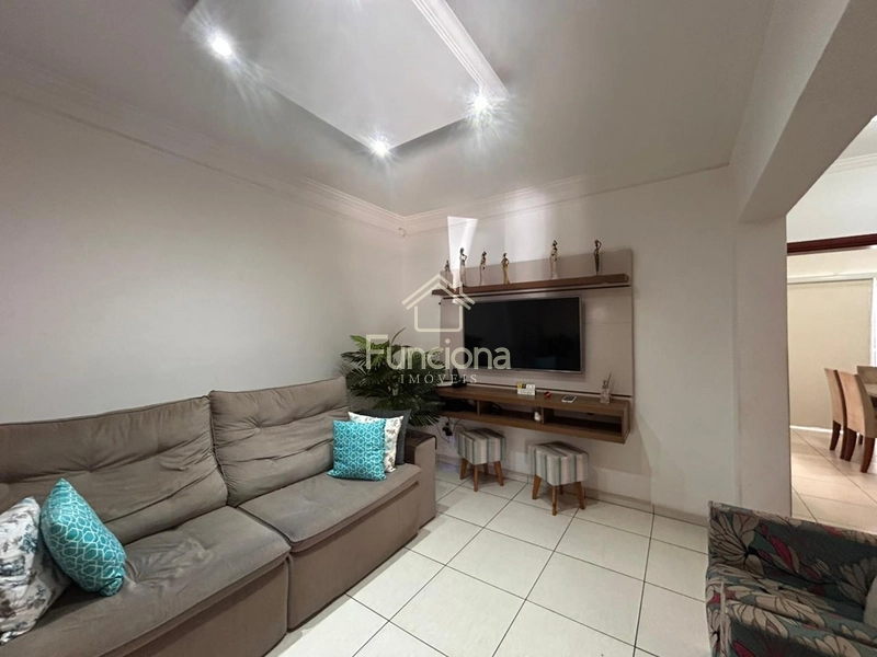 VENDE SE CASA PARQUE REAL: 5ª foto da galeria de imagens do imóvel