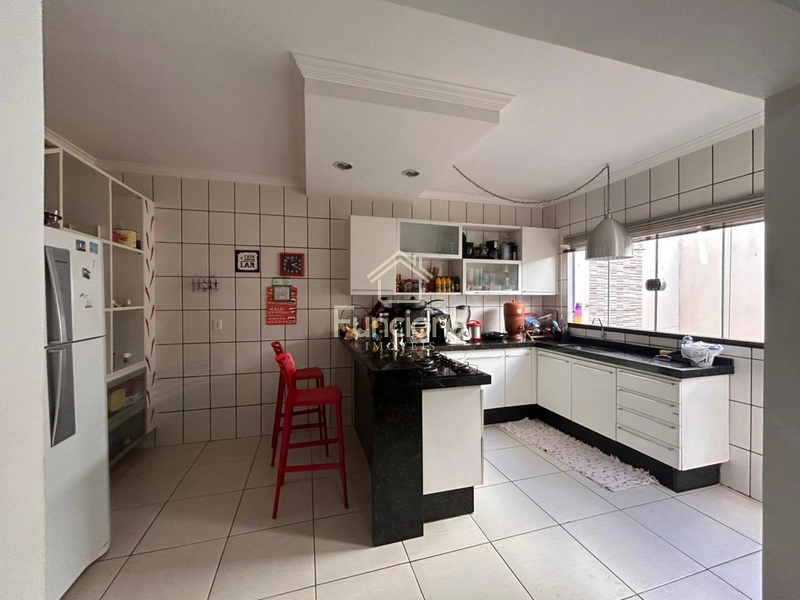 VENDE SE CASA PARQUE REAL: 4ª foto da galeria de imagens do imóvel