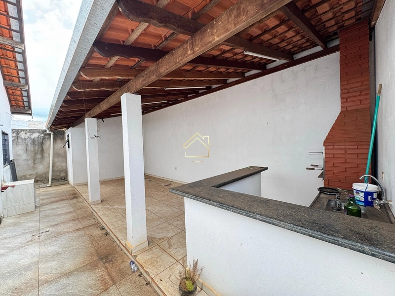 : 2ª foto da galeria de imagens do imóvel