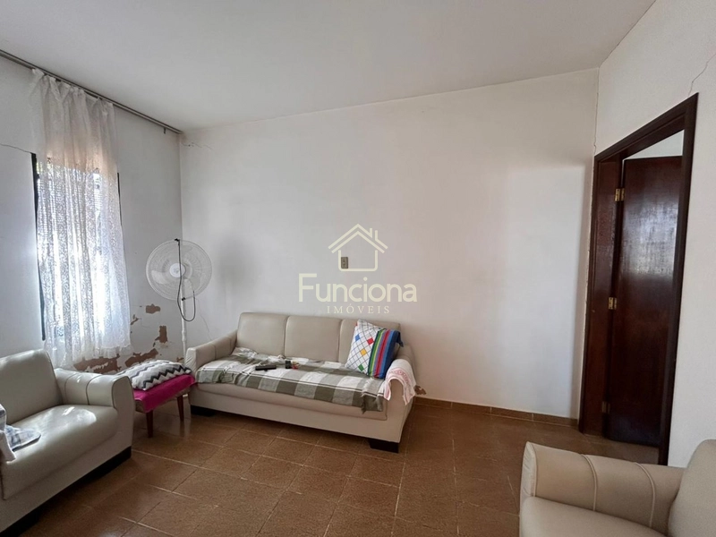 VENDE SE CASA SALGUEIRO: 2ª foto da galeria de imagens do imóvel