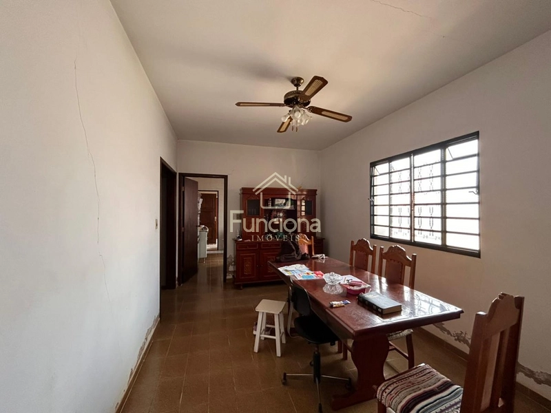 VENDE SE CASA SALGUEIRO: 3ª foto da galeria de imagens do imóvel