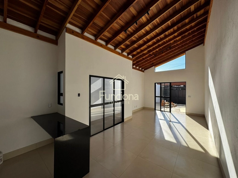 VENDE SE CASA FERREROPOLIS